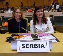 25. mart 2015. Narodne poslanice Stefana Miladinović i Dubravka Filipovski na Globalnom forumu parlamentarki